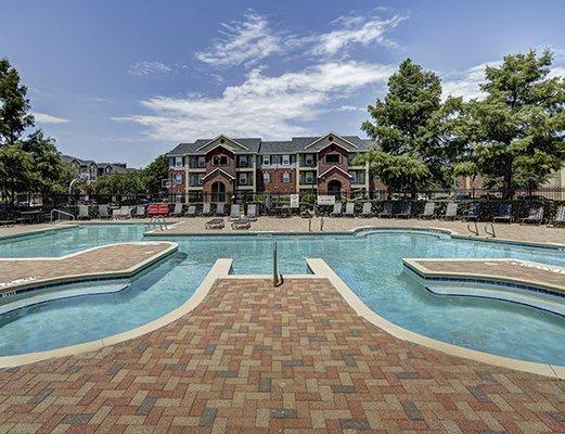 University Trails - Swimming Pool