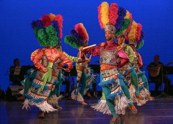 Ensamble's 2017 production at Marin's Memorial theater