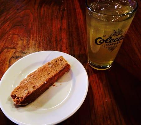 Citron green ice tea, cinnamon pecan biscotti? I'm in