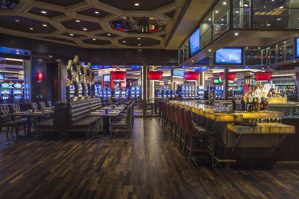 Horseshoe Casino installation of wood floors