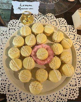 Macarons filled with white chocolate ganache & lemon curd