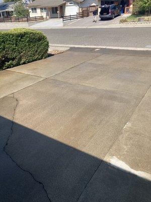 Driveway pressure wash