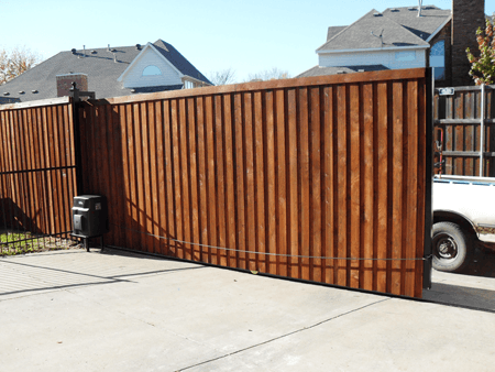 Let us install a beautiful automated gate at your home or business.