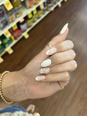 Dip nails by Lisa