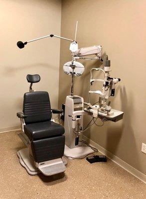 The Eye and Vision Center exam rooms