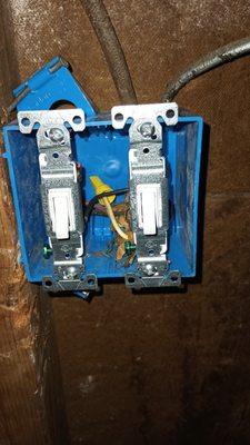 Replacement of dual light switch