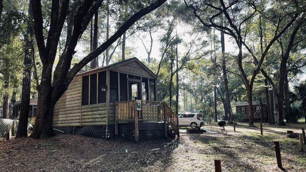 Another shot of our cabin. What a great place to enjoy Central Florida weather and nature!