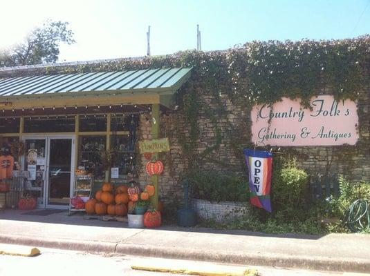 Country Folks Gathering and Antiques