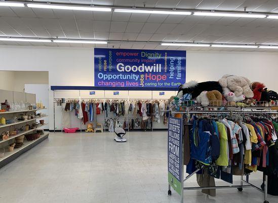 Goodwill Store - Tullahoma