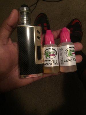 A few of the featured juices & My mod.