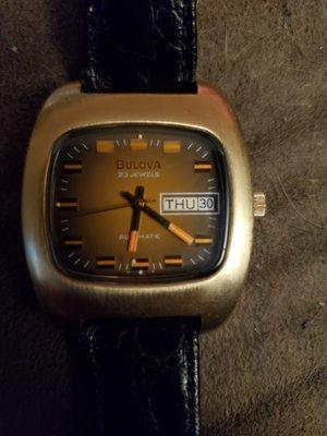 I bought this today. They have an awesome selection of vintage watches.