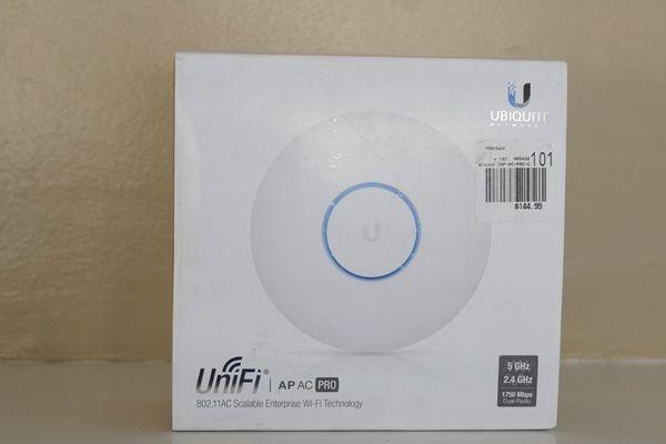 UniFi Access Point Pro