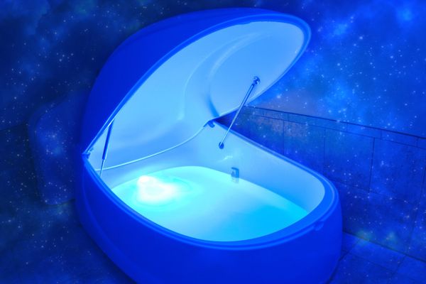 Genesis float pod