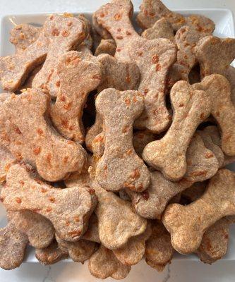 Cheesy Bones! Dogs love these treats, made with sharp cheddar cheese and wheat flour.