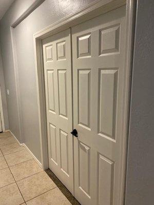 Double door repair