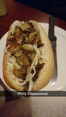 Philly Cheesesteak (no green peppers, we asked to take them out)