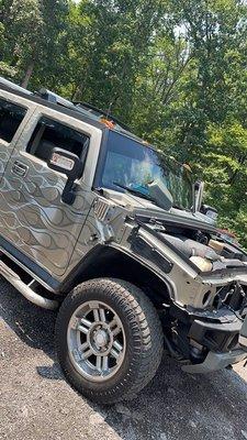 Replacing the windshield of this beautiful Hummer