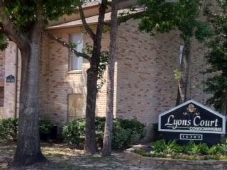 9 unit appartment complex in Spring,TX