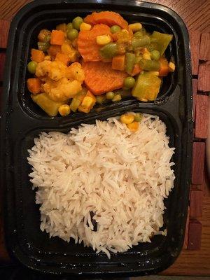 Vegetable medley with white rice.