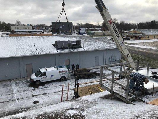 Centsible Rooftop Install in the snow!