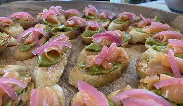 smoked salmon bruschetta- pickled red onion