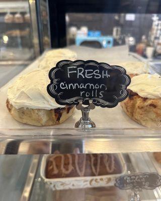 Look at all that frosting on the cinnamon roll! Like you would make if you had the inclination!