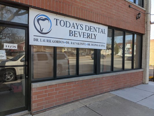 Our sign for Today's Dental Beverly Location