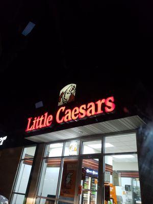 Kanawha City Little Caesars Bumpin tonight!! Italian Cheese Bread Classic Pepperoni & cheese