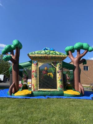 Rain Forest Fun Center (Mini Obstacle Courses, Slides, Bounce Area)