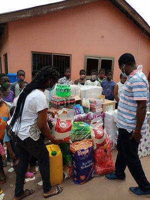 WiLI DONATES TO CHILDREN'S HOME!