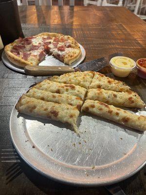 Dale Hollow Pizza