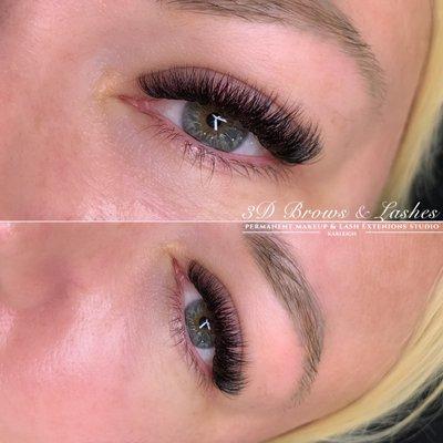 VaVa Volume Lashes By Karleigh