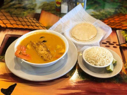 Sopa de mariscos