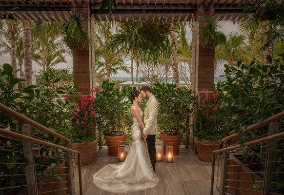 Wedding portraits at the Miami Beach Edition