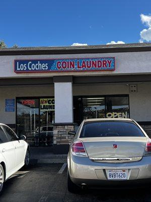 Coin laundry