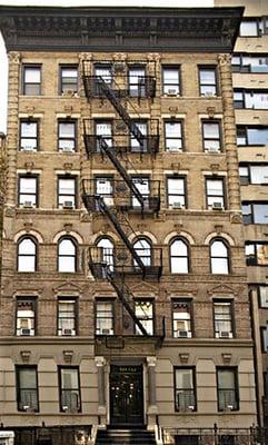 324 East 52nd Street