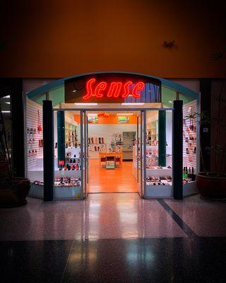 "Sense" Women's Shoe Store