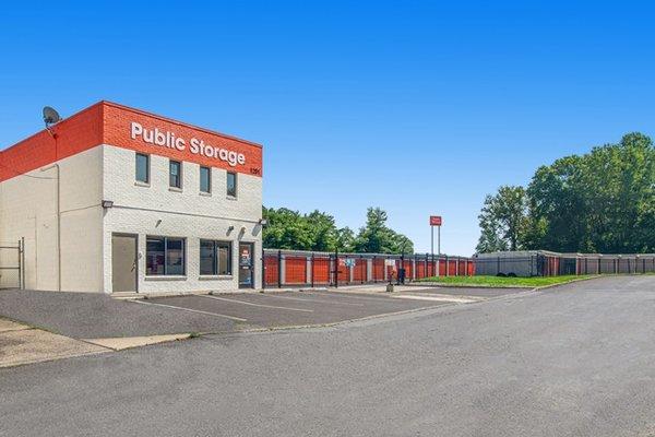 Public Storage