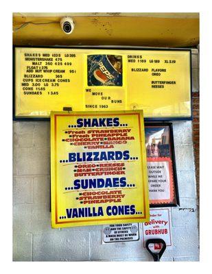 Shakes @ Don's DriveIn.(W77th St / S Kedzie)Chicago, IL Burgers Hotdogs Steak Philly Chicken Fish Italian Sandwiches Tamales Shakes.Cool!