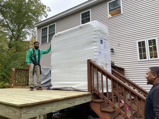 Well protected and moving heavy hot tub