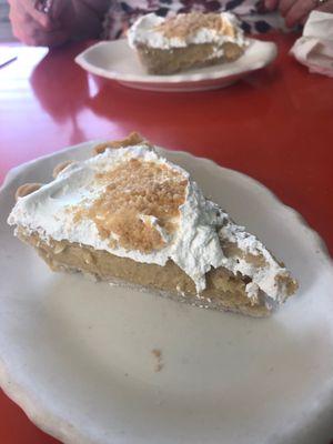 Peanut butter pie