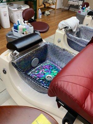 Pedicure station.