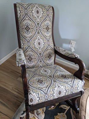 Carriere's Upholstery & Refinishing