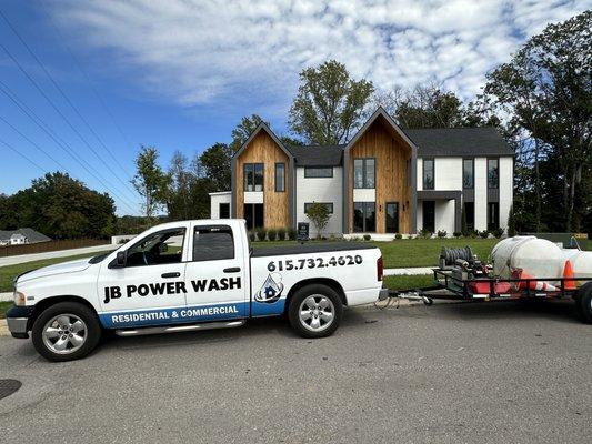 House washing in Franklin, TN