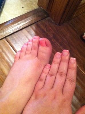 Fresh mani&pedi!