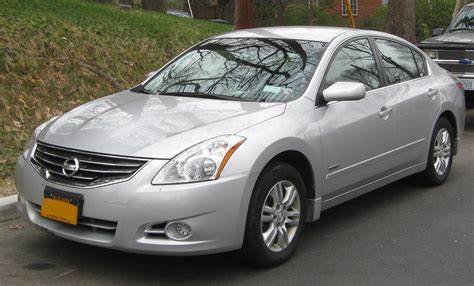 12 Nissan Altima