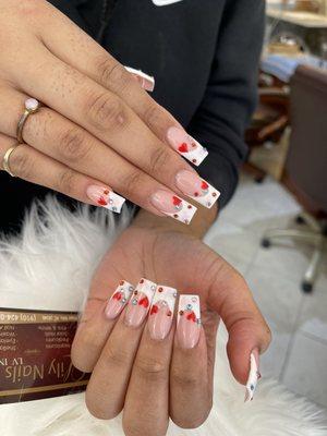 Lily Nails