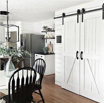 Farmhouse Decor - Double Barn Doors