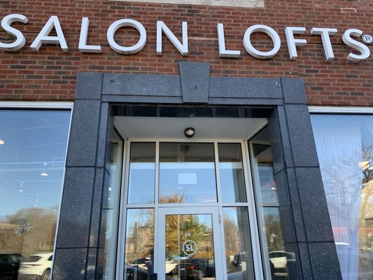 Salon Lofts 36 E Hinsdale