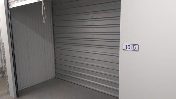 Clean, convenient storage units